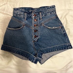 Vintage style Abercrombie and Fitch “natural rise shorts” size 26(2) Denim short